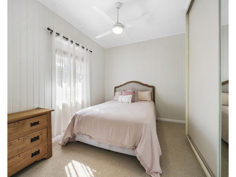 26 Messines Street, Harlaxton QLD 4350