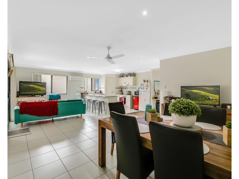 12 Felix Street, Cranley QLD 4350