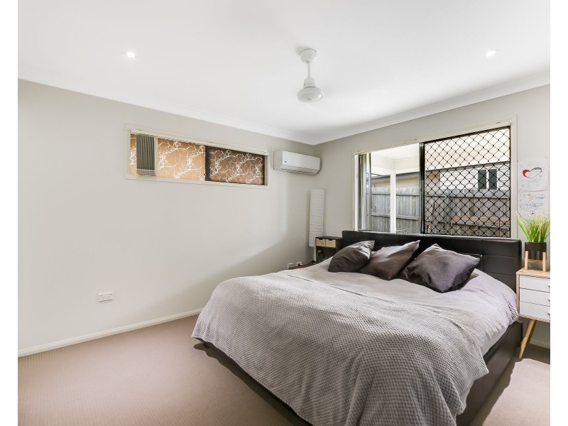 12 Felix Street, Cranley QLD 4350