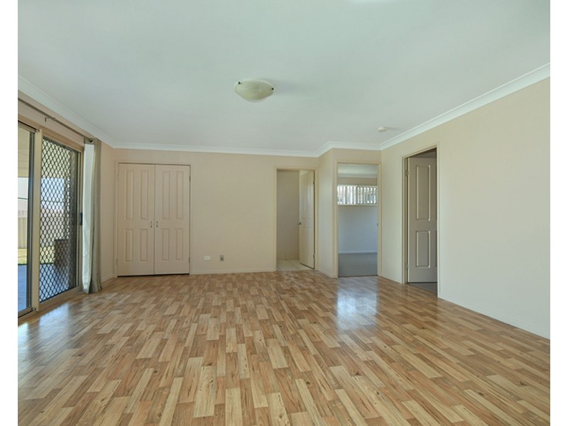 11 Moorina Drive, Harristown QLD 4350