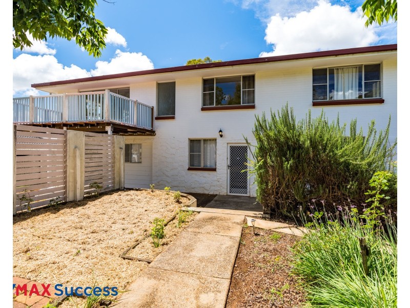 26 Noll Street, Kearneys Spring QLD 4350