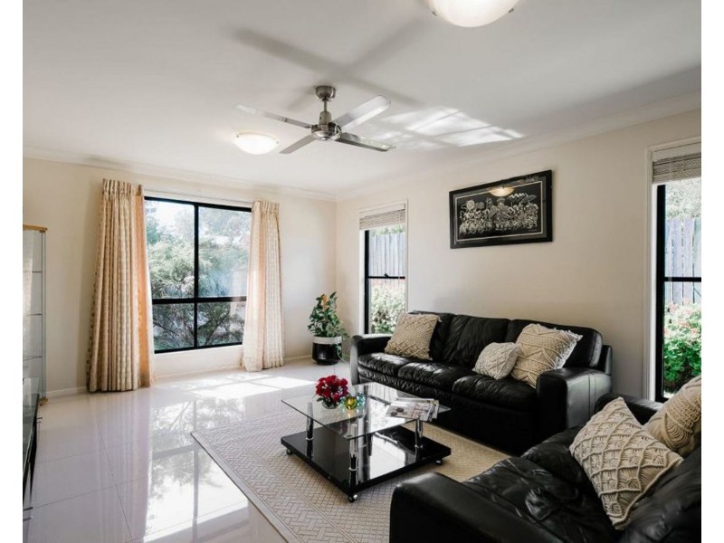 14 Jake Court, Middle Ridge QLD 4350