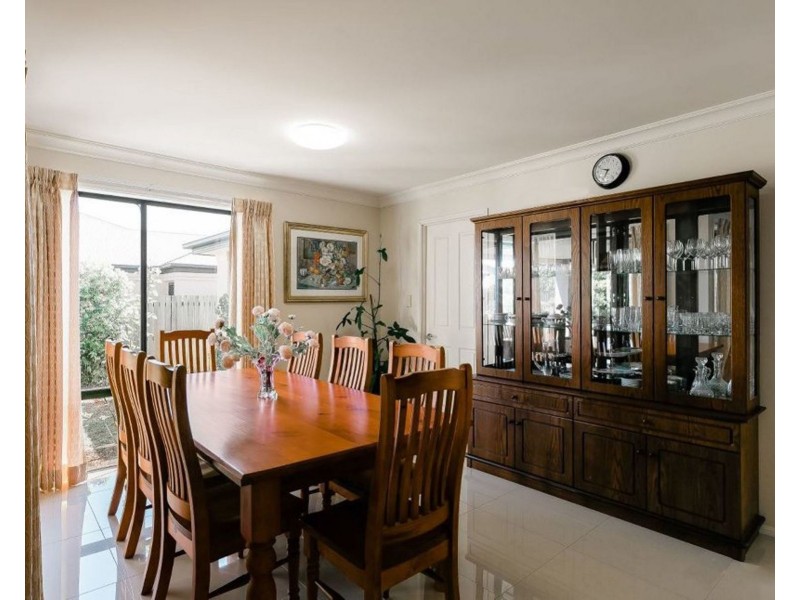 14 Jake Court, Middle Ridge QLD 4350