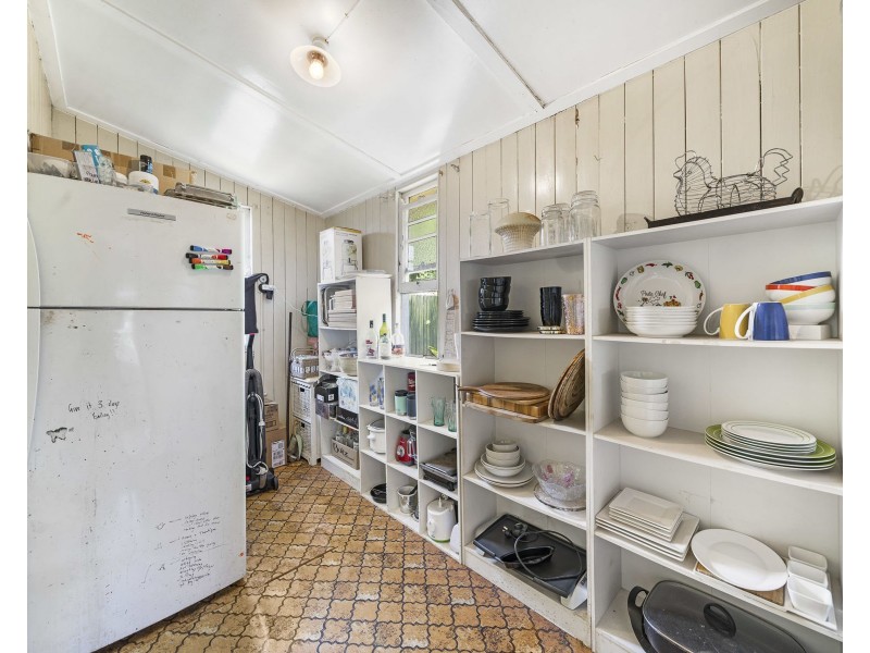 10 Stone Street, Wilsonton QLD 4350