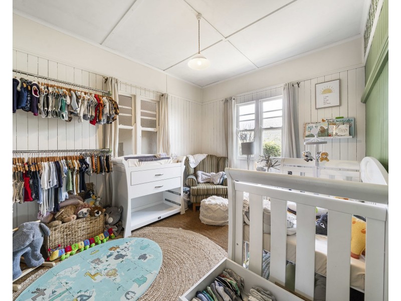 10 Stone Street, Wilsonton QLD 4350