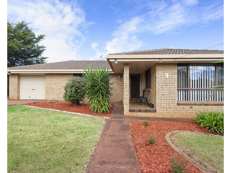 9 Talgai Court, Newtown QLD 4350