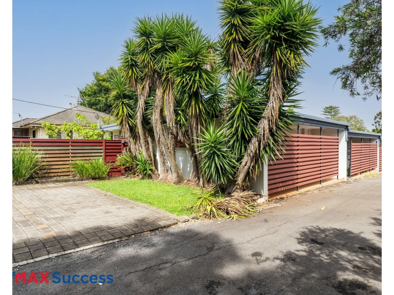 4/267A Geddes Street, Centenary Heights QLD 4350
