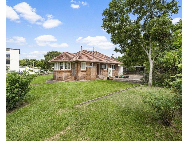 9 Goggs Street, Toowoomba City QLD 4350