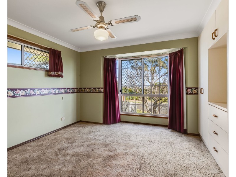 26 Beechcraft Court, Wilsonton QLD 4350