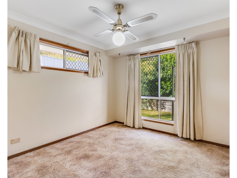 26 Beechcraft Court, Wilsonton QLD 4350