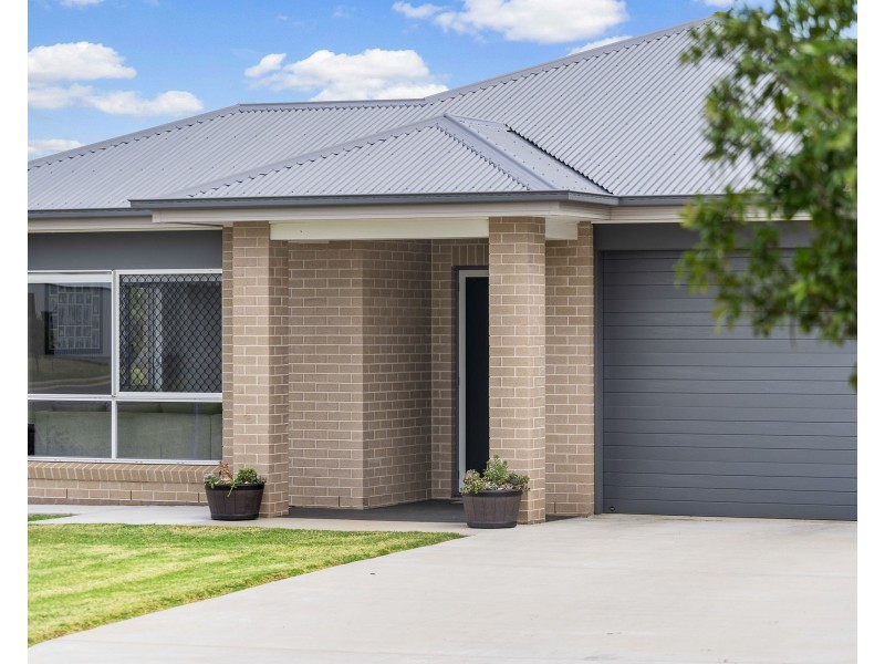 3 Mackay Court, Kingsthorpe QLD 4400