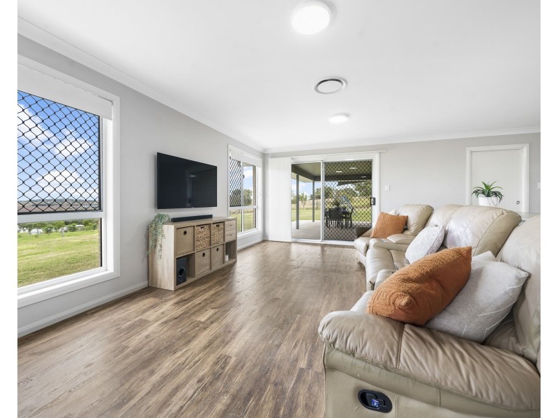 3 Mackay Court, Kingsthorpe QLD 4400