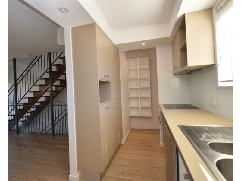 7/5 Creek Street, East Toowoomba QLD 4350