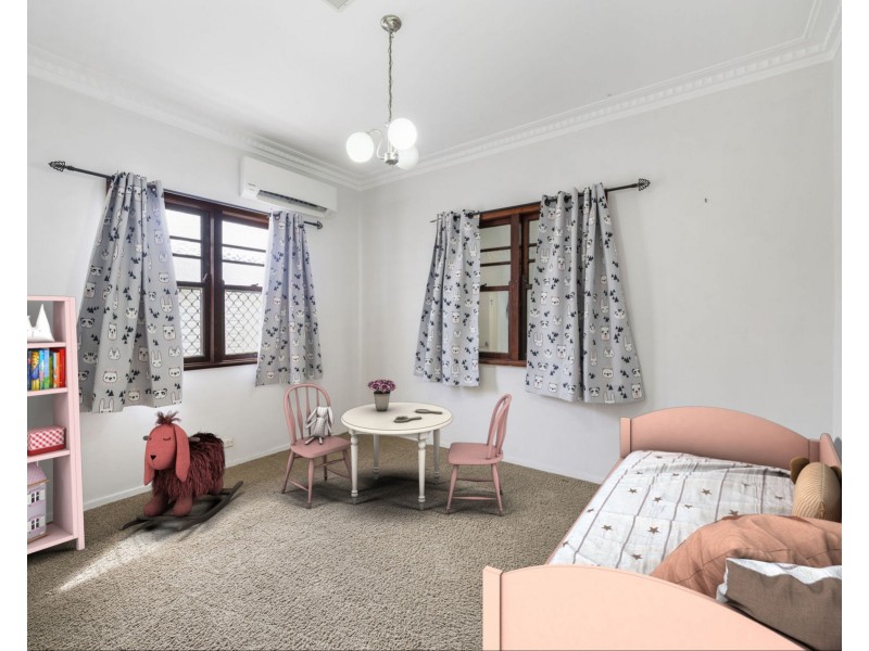 12 Rose Street, Wilsonton QLD 4350