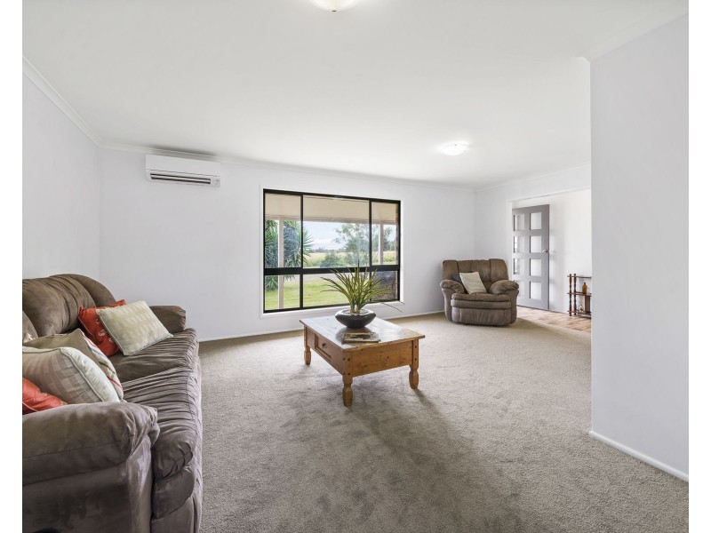 274 Goombungee Meringandan Road, Goombungee QLD 4354