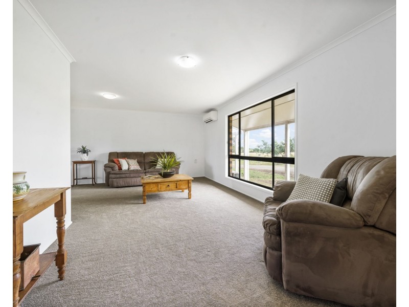 274 Goombungee Meringandan Road, Goombungee QLD 4354