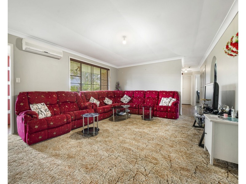 32 Charnley Street, Kearneys Spring QLD 4350