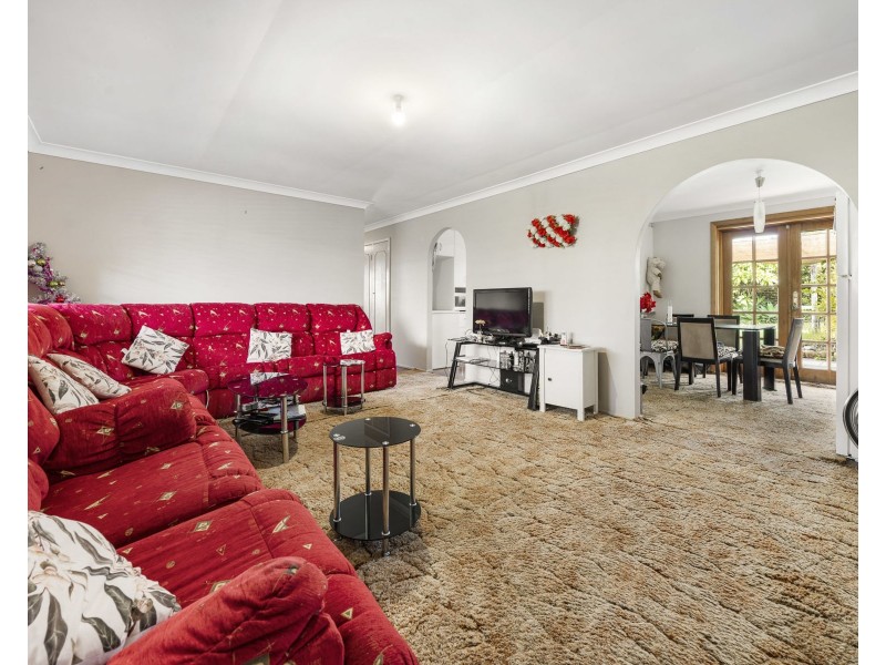 32 Charnley Street, Kearneys Spring QLD 4350