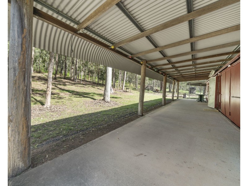 274 Penderests Road, Murphys Creek QLD 4352