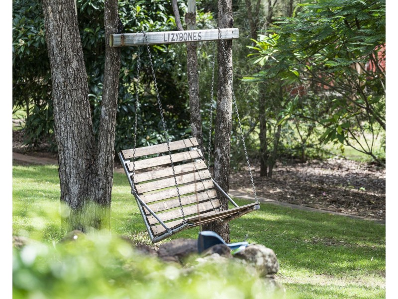 274 Penderests Road, Murphys Creek QLD 4352