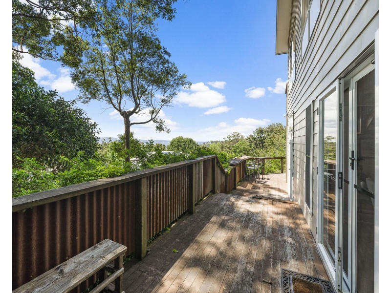 5 Macqueen Street, Mount Lofty QLD 4350