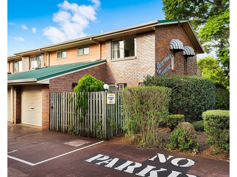 1/247 Herries Street, Newtown QLD 4350