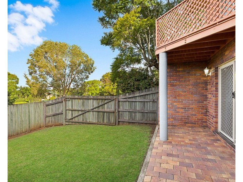 1/247 Herries Street, Newtown QLD 4350