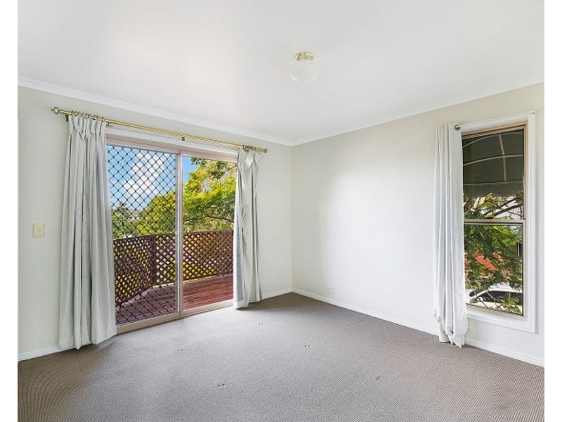 1/247 Herries Street, Newtown QLD 4350