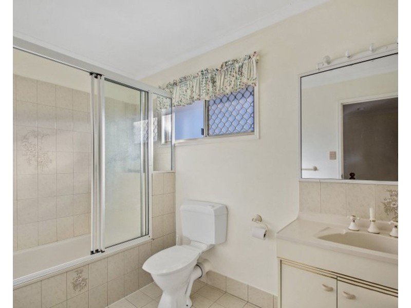 1/247 Herries Street, Newtown QLD 4350