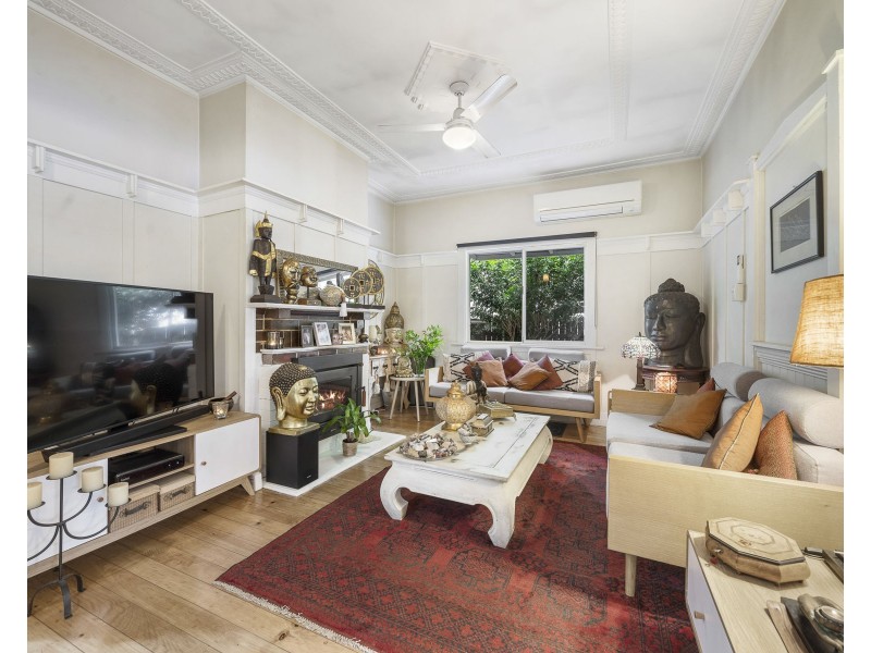 110 James Street, South Toowoomba QLD 4350