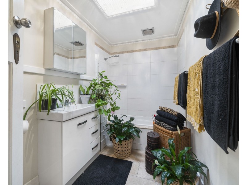 110 James Street, South Toowoomba QLD 4350