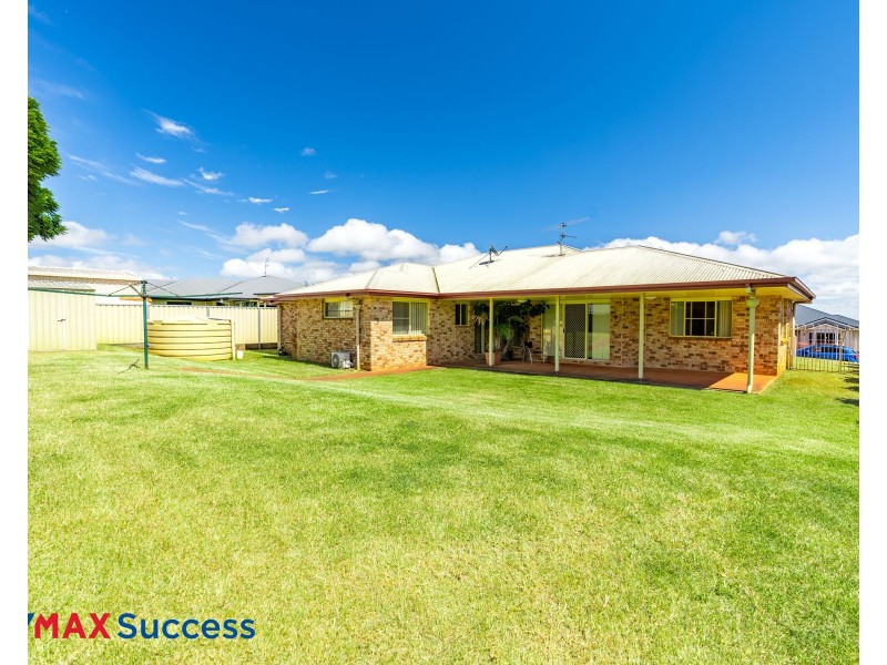 6 Clara Street, Highfields QLD 4352