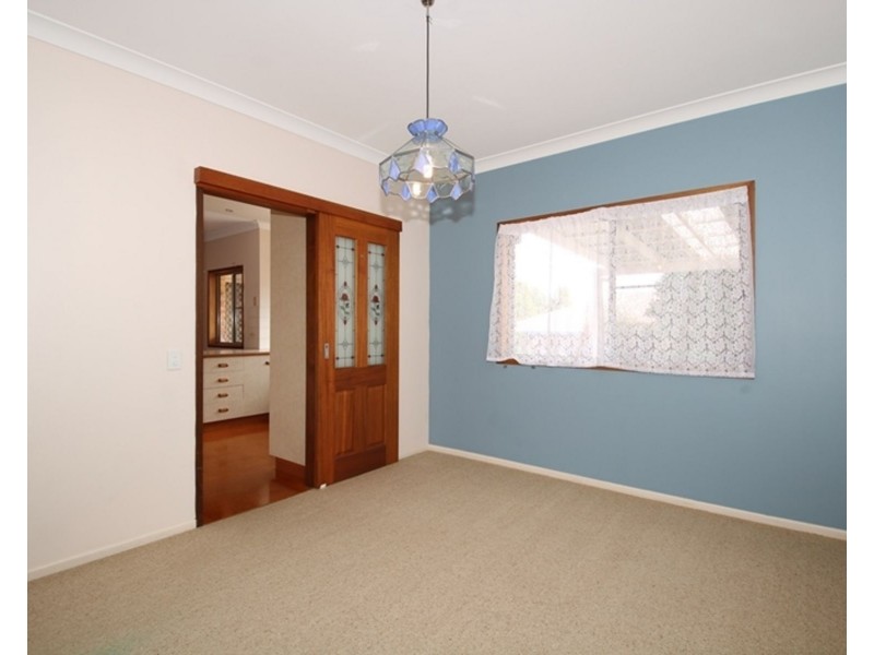 9 Wiemers Crescent, Centenary Heights QLD 4350