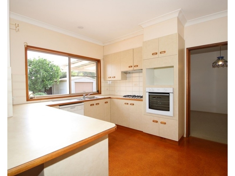 9 Wiemers Crescent, Centenary Heights QLD 4350