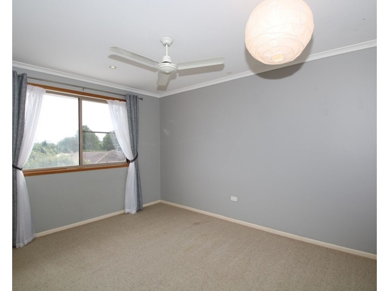 9 Wiemers Crescent, Centenary Heights QLD 4350