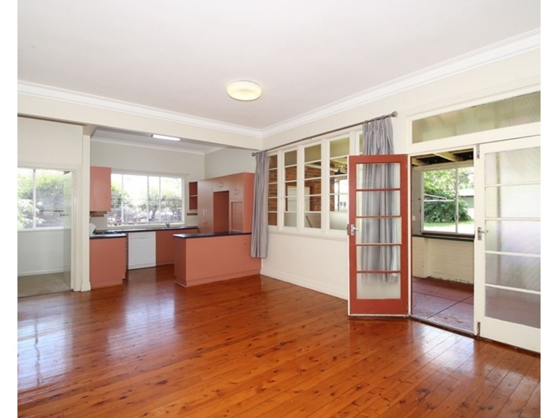 26 Haig Street, South Toowoomba QLD 4350