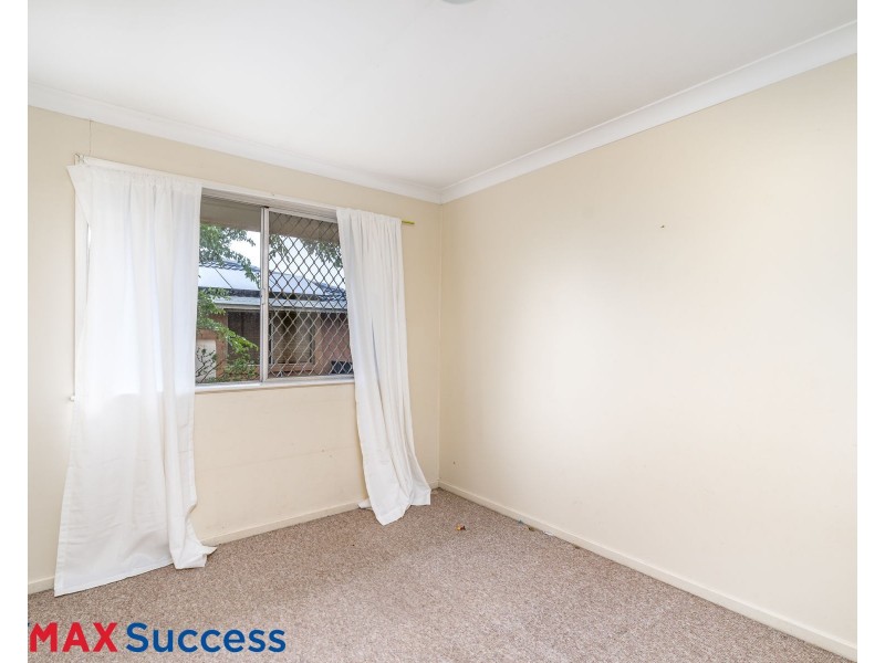 5 Raelyn Street, Centenary Heights QLD 4350