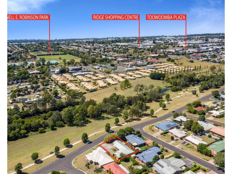 1/15 Creedon Drive, Kearneys Spring QLD 4350