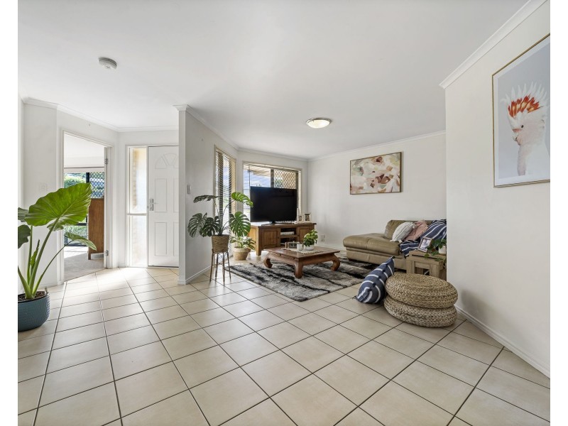 12 Commonwealth Crescent, Gowrie Junction QLD 4352
