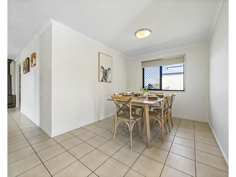 12 Commonwealth Crescent, Gowrie Junction QLD 4352