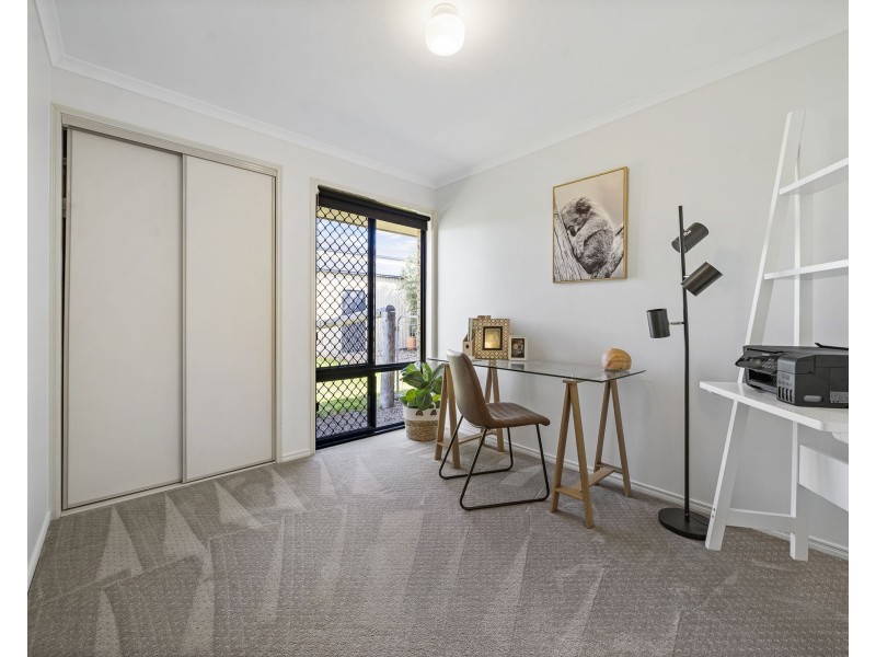12 Commonwealth Crescent, Gowrie Junction QLD 4352