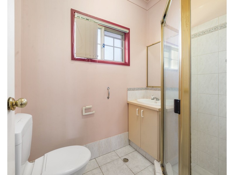 30 Harvey Road, Glenvale QLD 4350