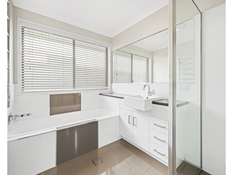 14 Pugh Street, Middle Ridge QLD 4350