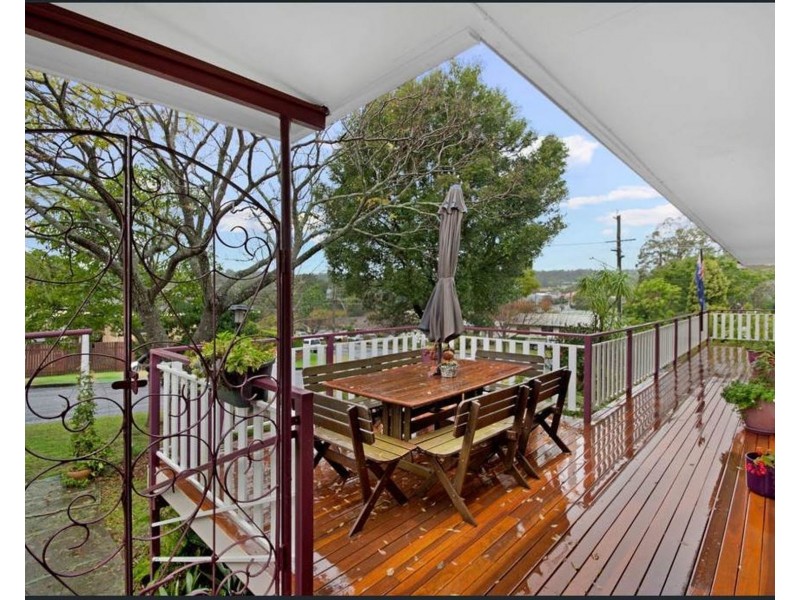 9 Hazzard Street, Centenary Heights QLD 4350