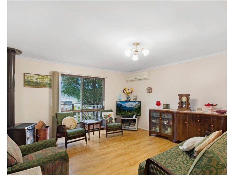 9 Hazzard Street, Centenary Heights QLD 4350