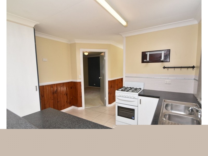 152 Hursley Road, Glenvale QLD 4350