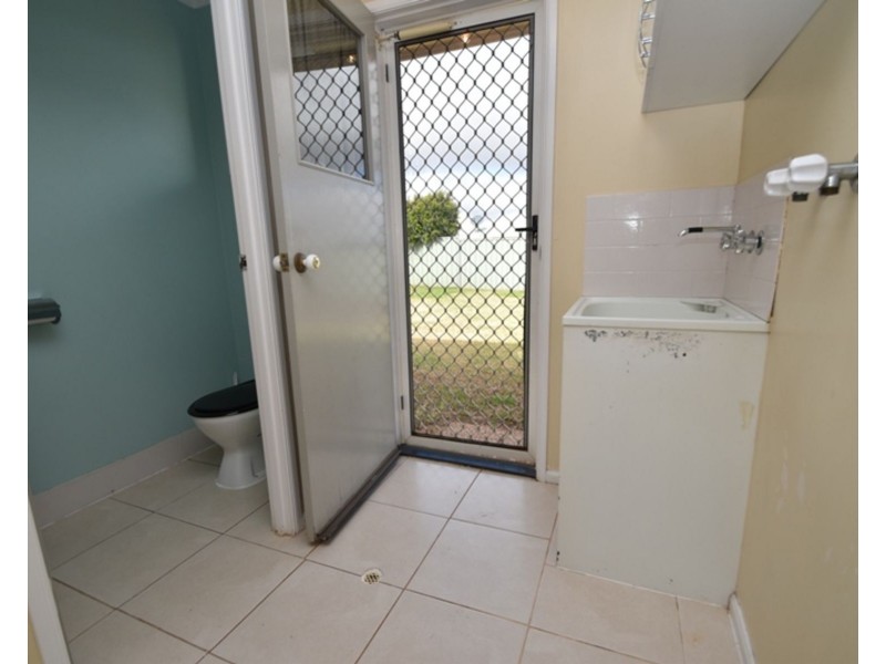 152 Hursley Road, Glenvale QLD 4350