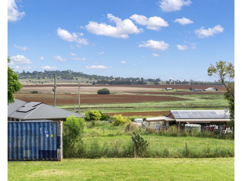 29 Catherine Crescent, Kingsthorpe QLD 4400