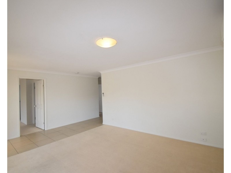 48 Wareena Crescent, Glenvale QLD 4350