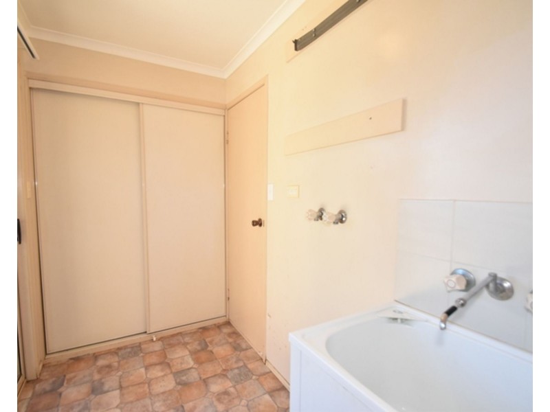 20 Satinwood Court, Glenvale QLD 4350